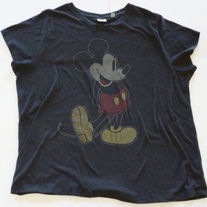 Junk Food x Disney Mickey Mouse Shirt